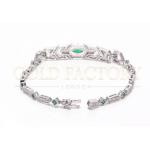 18ct Diamond Bracelet With An Emerald Centerpiece