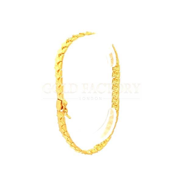Gold Elegance Bracelet